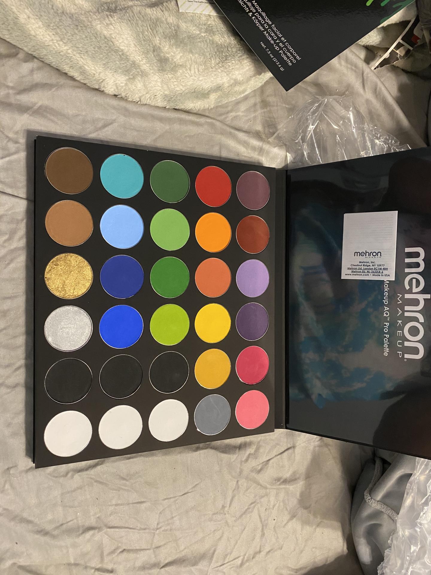 Paradise AQ Pro Face Paint Palettes (30 Colors)
